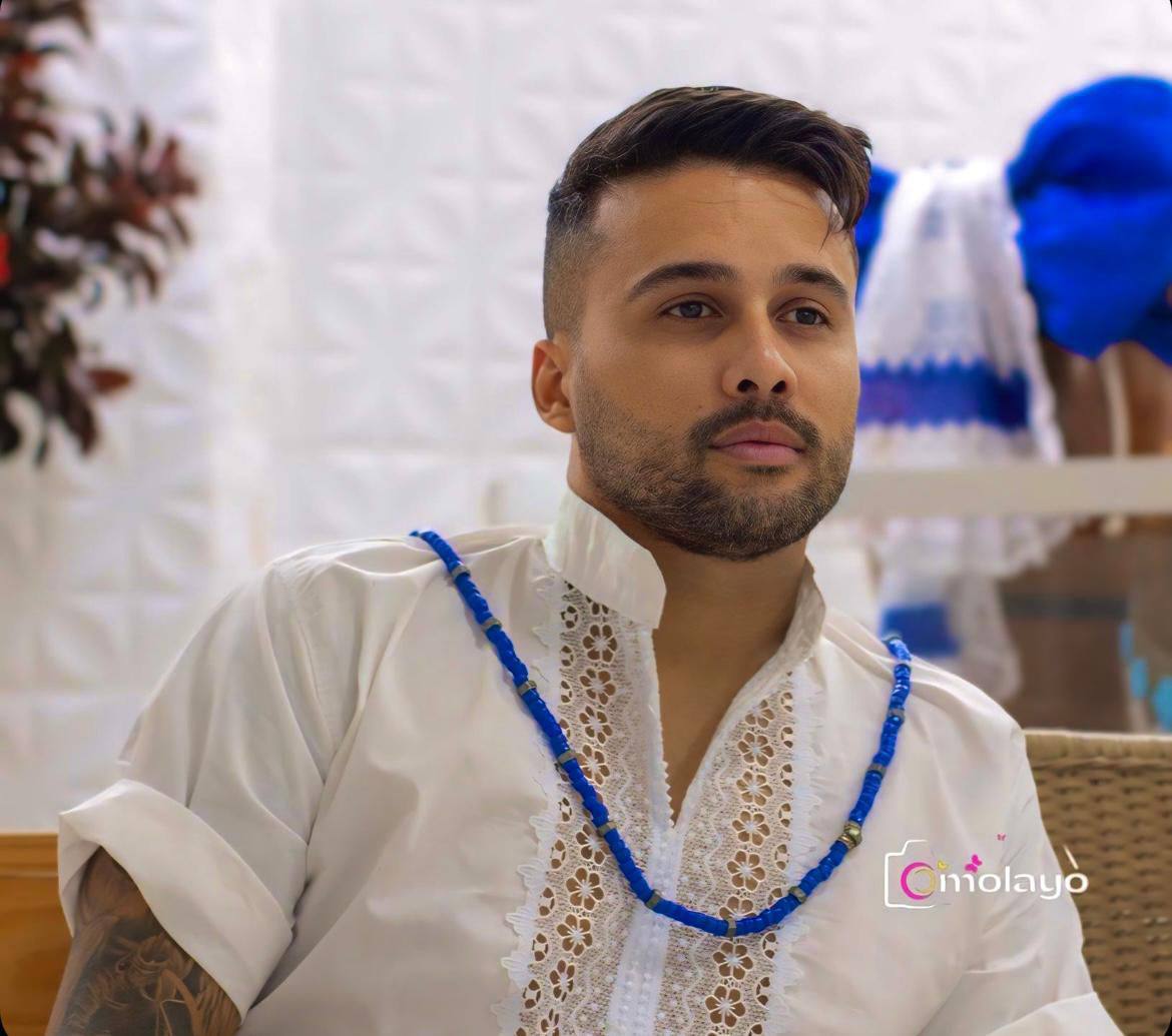 Babá Leandro, integrante da Cia de Ogans