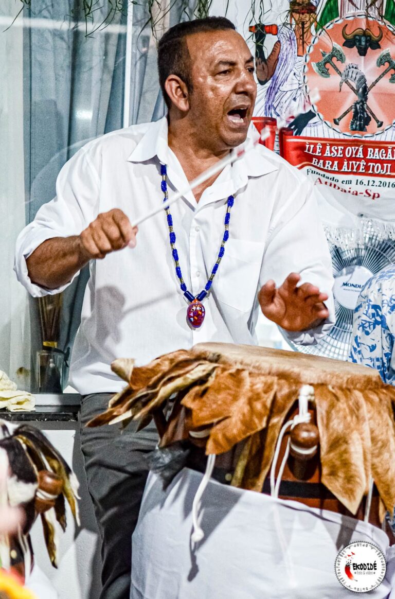 Foto Ogan Luciano 2 - Cia de Ogans