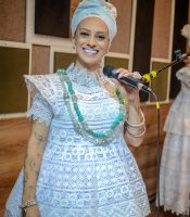 Viviane - Cia de Ogans